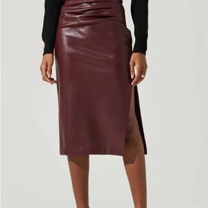 Elegant Wine Colored Faux Leather Skirt